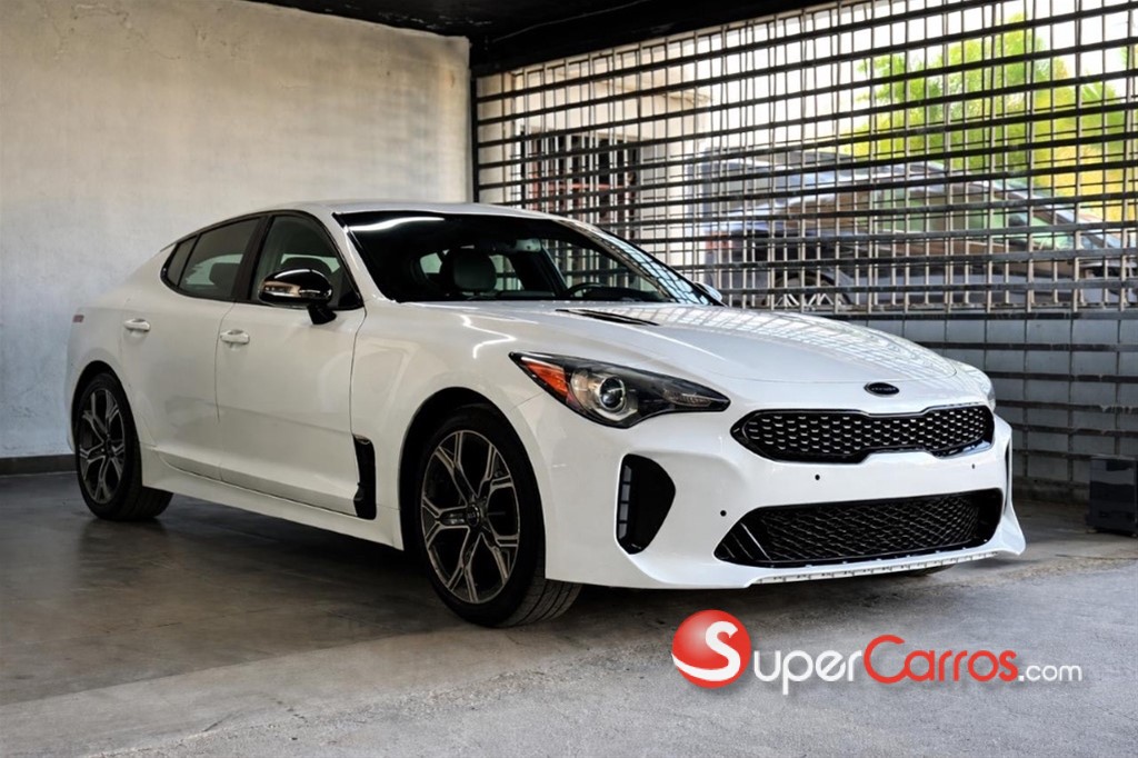 2020 Kia Stinger GT — foto 10 / 11