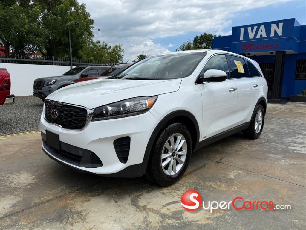 2020 Kia Sorento LX — foto 5 / 12