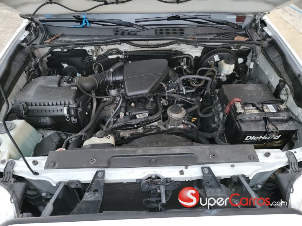 2021 Toyota Tacoma SR — foto 11 / 12
