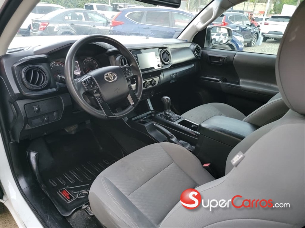 2021 Toyota Tacoma SR — foto 12 / 12