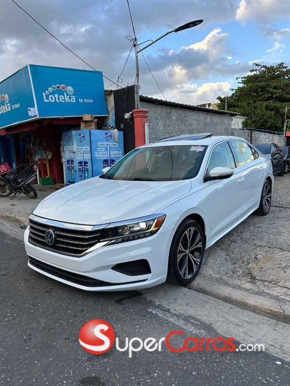 2021 Volkswagen Passat SE — foto 3 / 8