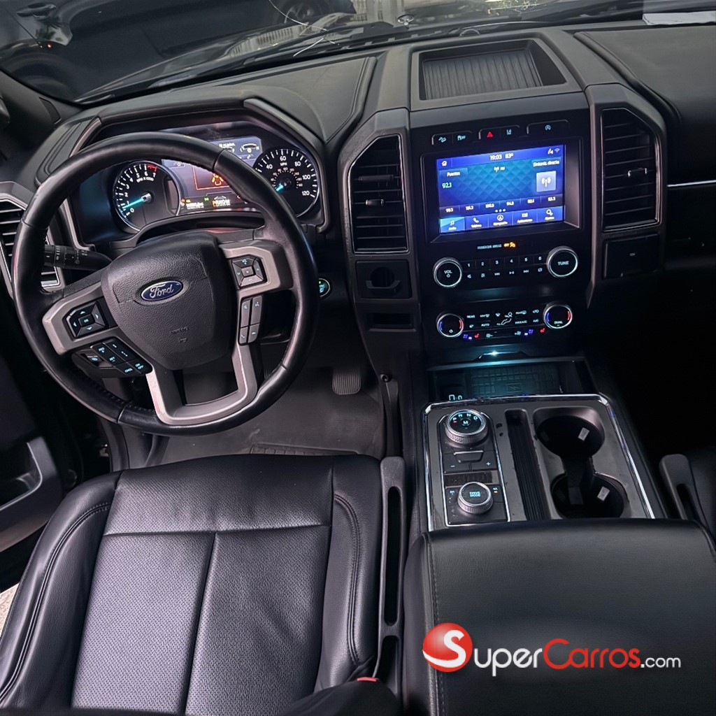 2021 Ford Expedition Limited — foto 7 / 10