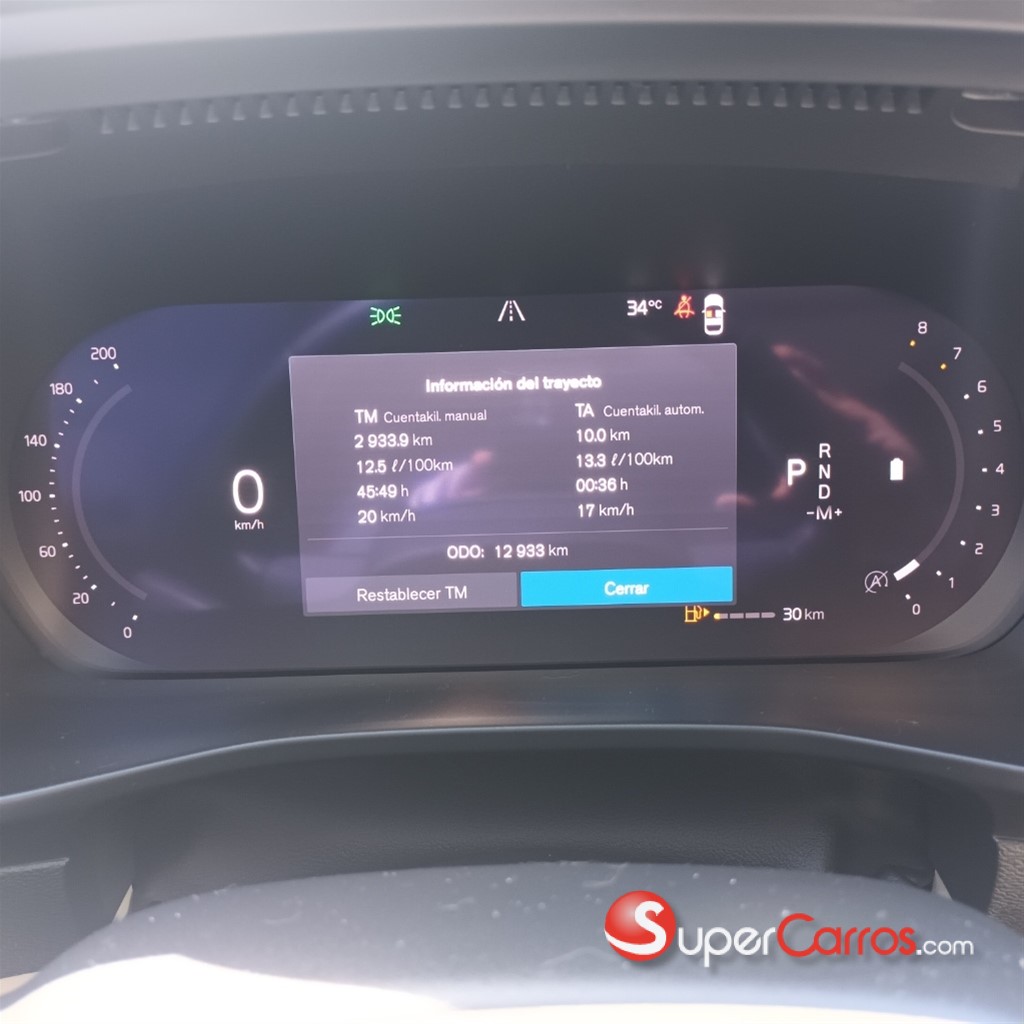 2024 Volvo XC40 Ultimate B4 — foto 7 / 9