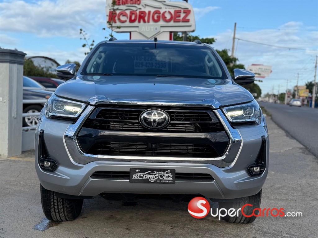 2022 Toyota Hilux Limited TSS — foto 2 / 12