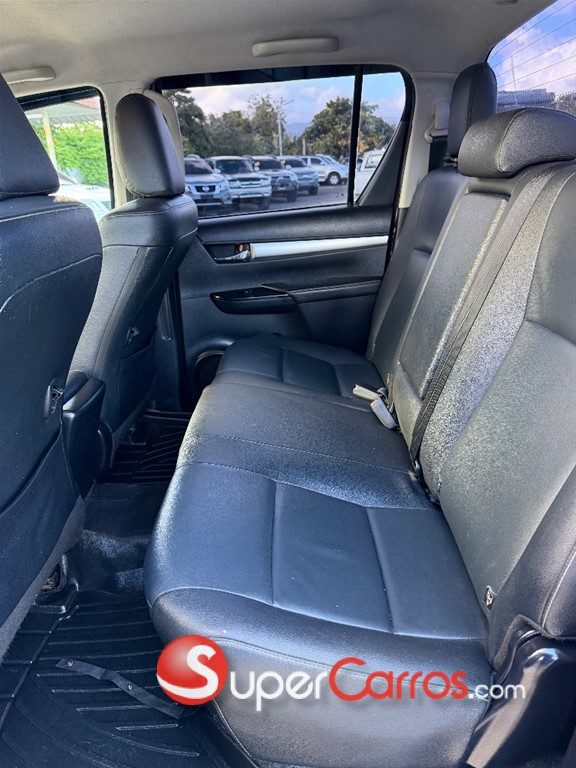 2022 Toyota Hilux Limited TSS — foto 4 / 12