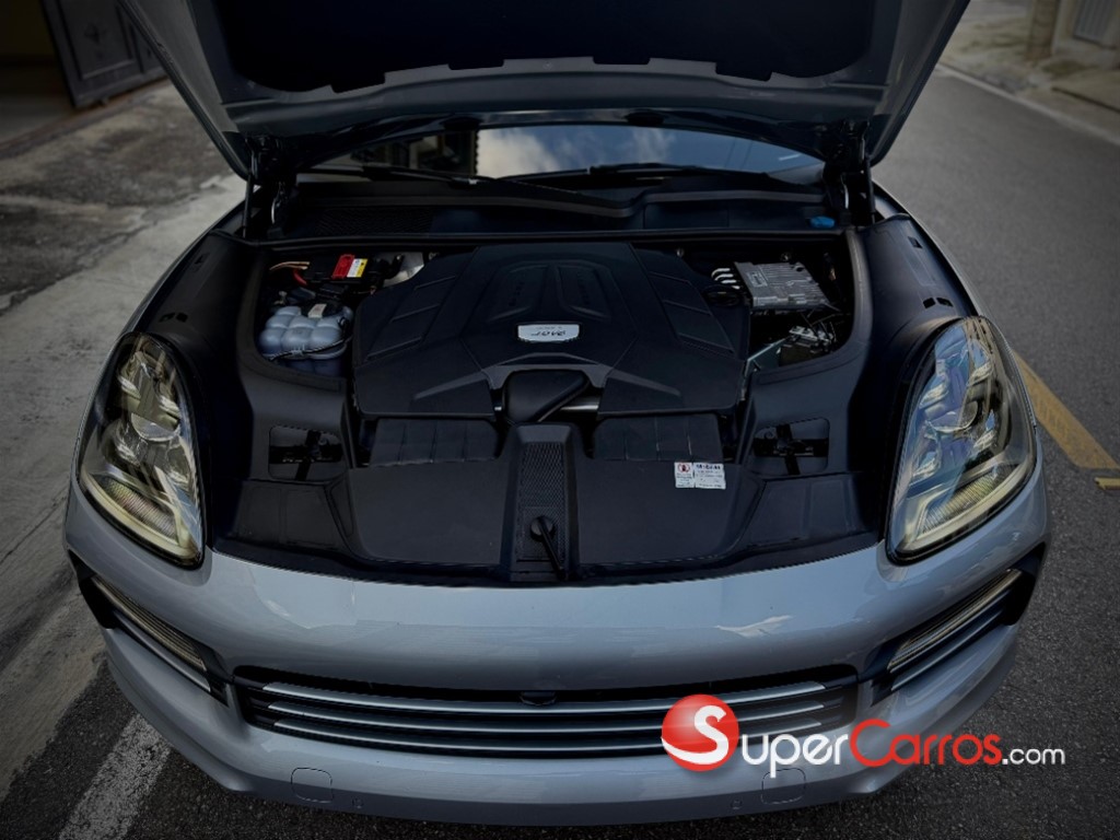 2021 Porsche Cayenne — foto 3 / 12