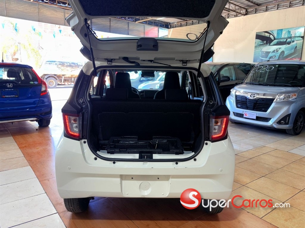 2021 Daihatsu Mira — foto 8 / 11