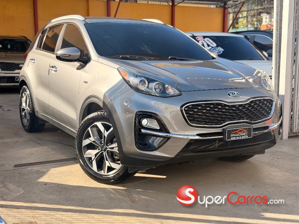2020 Kia Sportage EX — foto 3 / 8