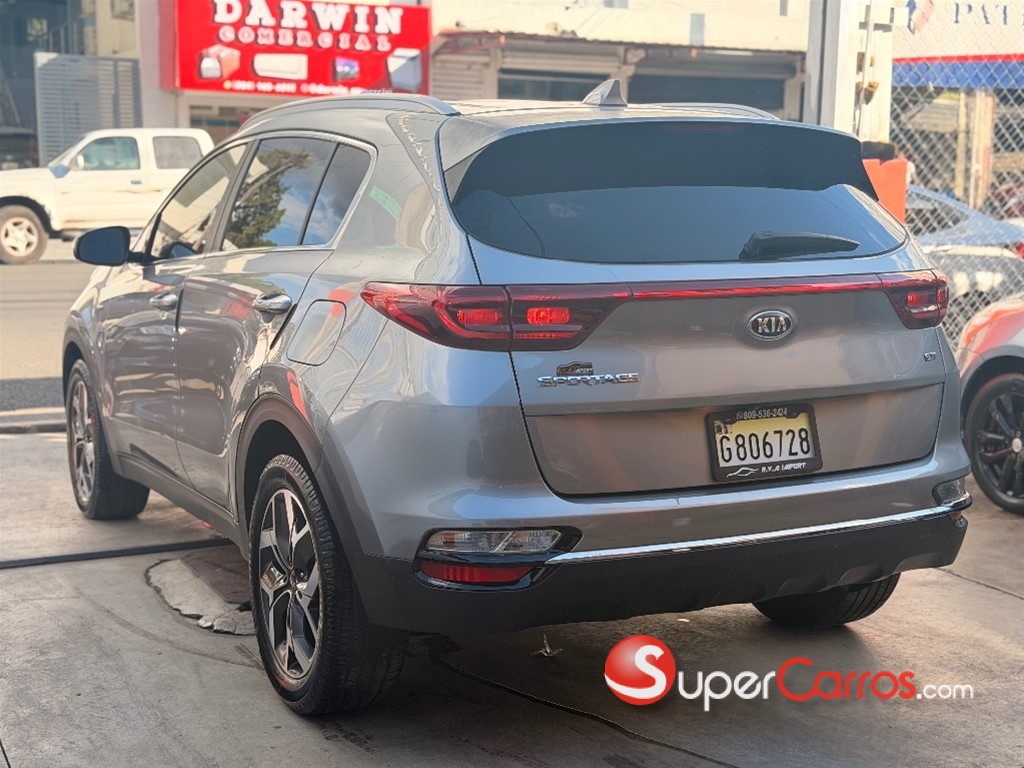 2020 Kia Sportage EX — foto 7 / 8