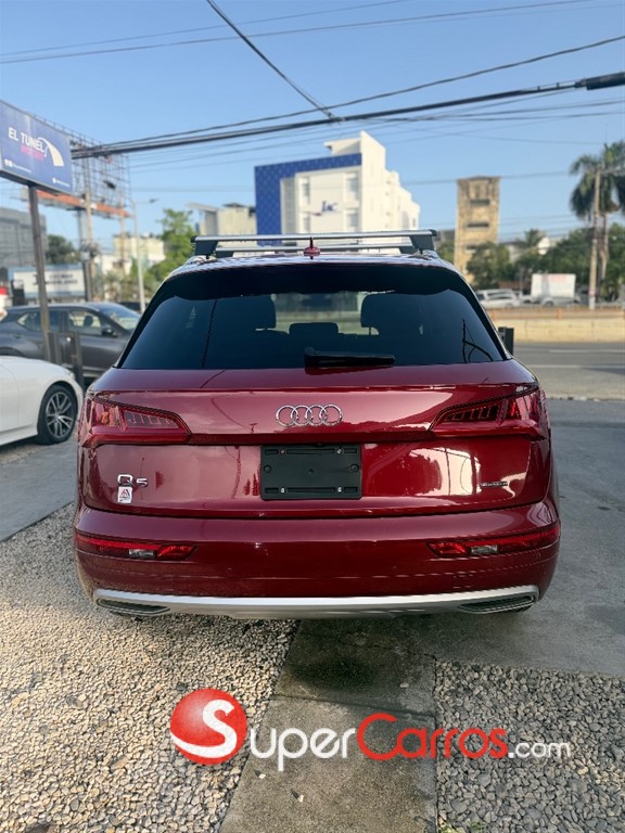 2020 Audi Q5 Quattro — foto 6 / 10