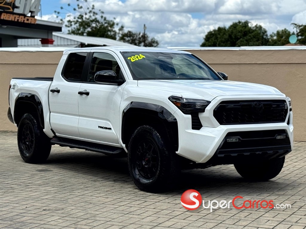 2024 Toyota Tacoma TRD OFF ROAD — foto 2 / 12