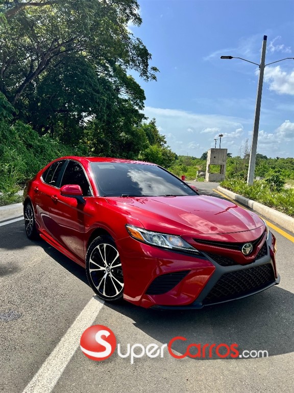 2019 Toyota Camry SE