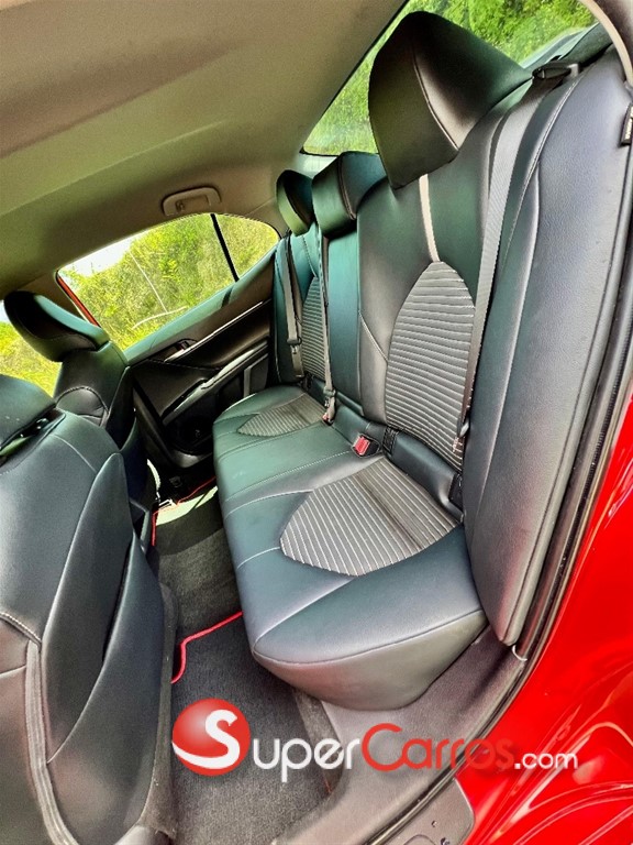 2019 Toyota Camry SE — foto 11 / 12