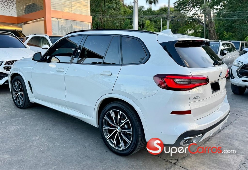 2021 BMW X 5 M Package — foto 6 / 11