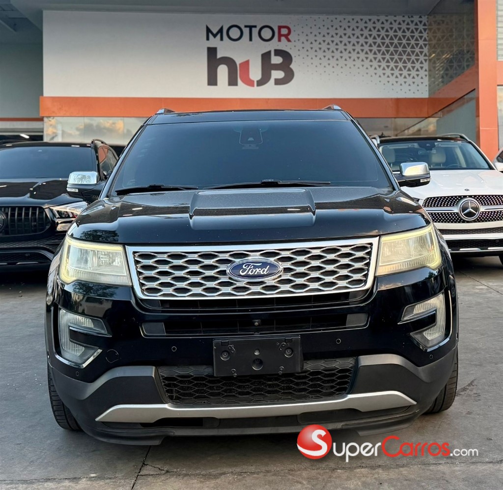 2017 Ford Explorer Platinum — foto 9 / 10
