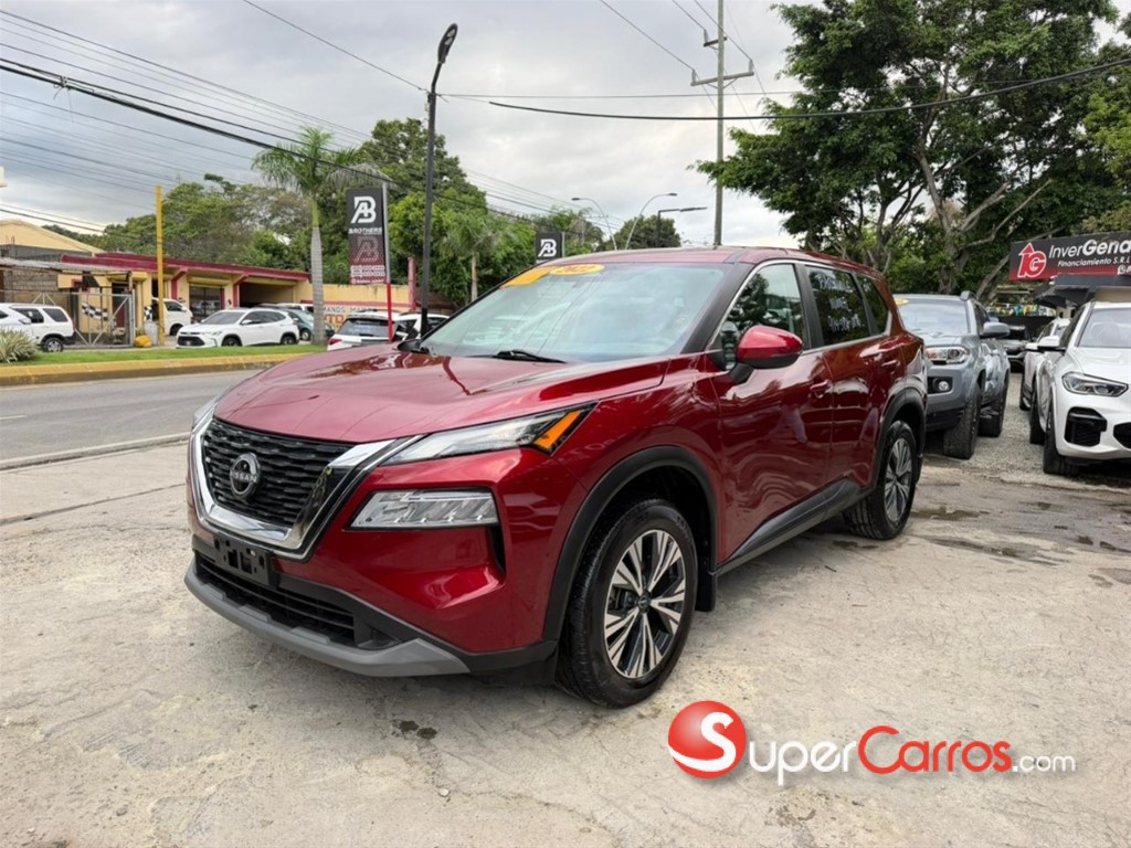 2022 Nissan Rogue SV — foto 2 / 12
