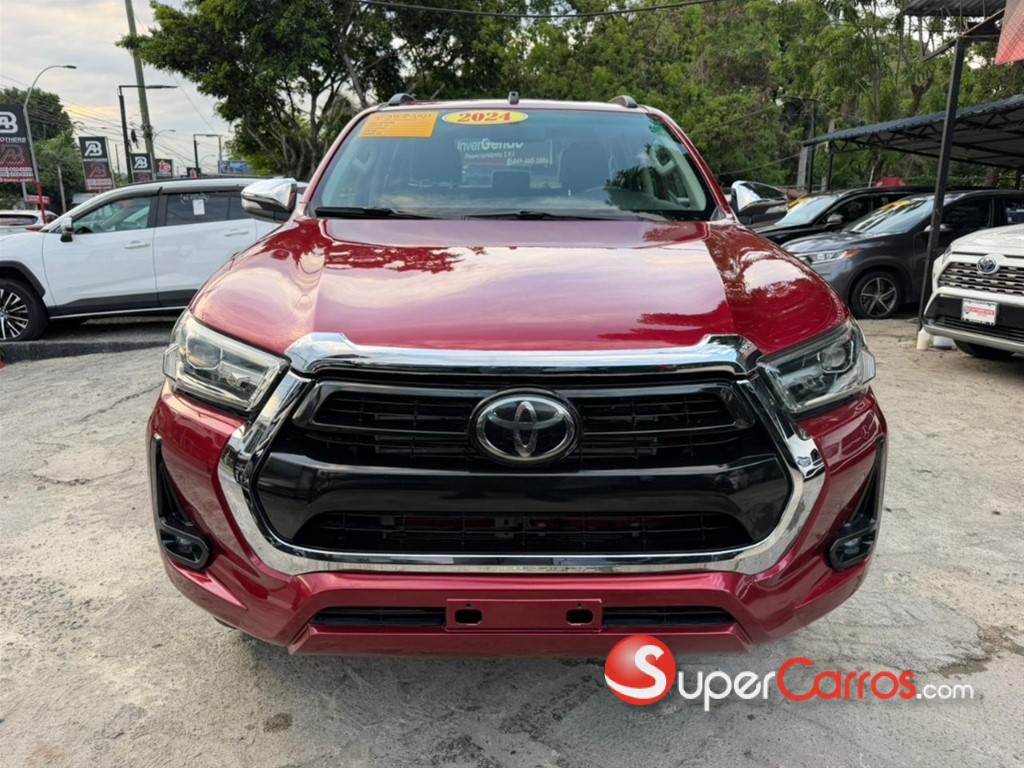 2024 Toyota Hilux SRV — foto 6 / 12