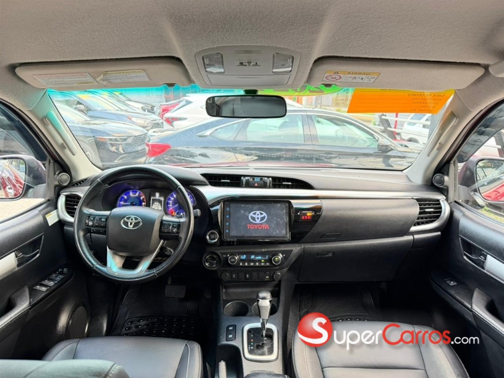 2024 Toyota Hilux SRV — foto 7 / 12