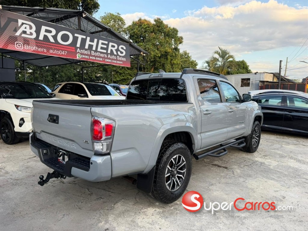 2020 Toyota Tacoma TRD SPORT — foto 4 / 12