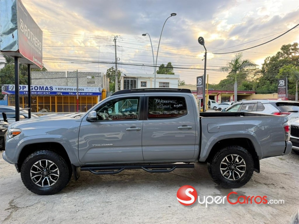 2020 Toyota Tacoma TRD SPORT — foto 7 / 12