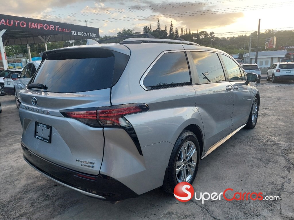 2022 Toyota Sienna PLATINUM — foto 5 / 12