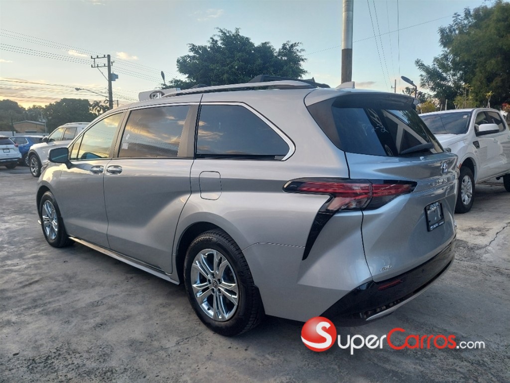 2022 Toyota Sienna PLATINUM — foto 7 / 12