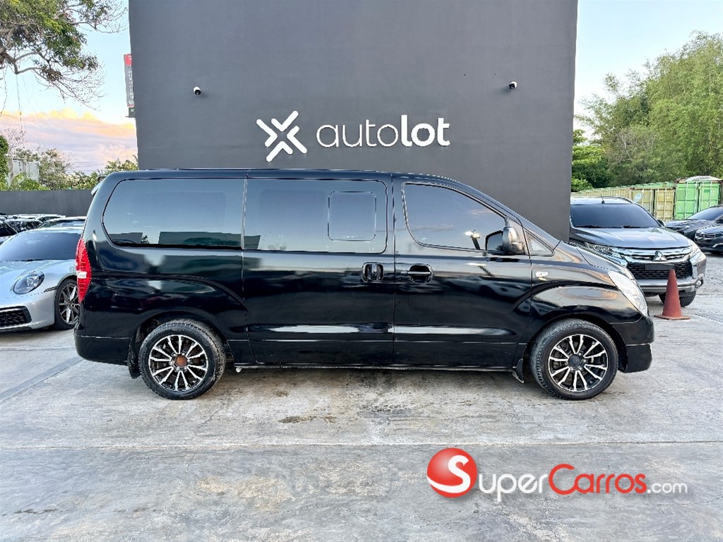 2017 Hyundai Starex — foto 3 / 11