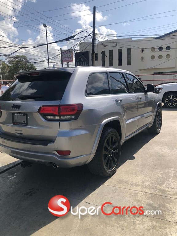2018 Jeep Cherokee 75 Aniversario — foto 4 / 11
