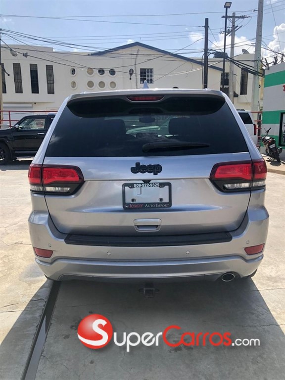 2018 Jeep Cherokee 75 Aniversario — foto 7 / 11