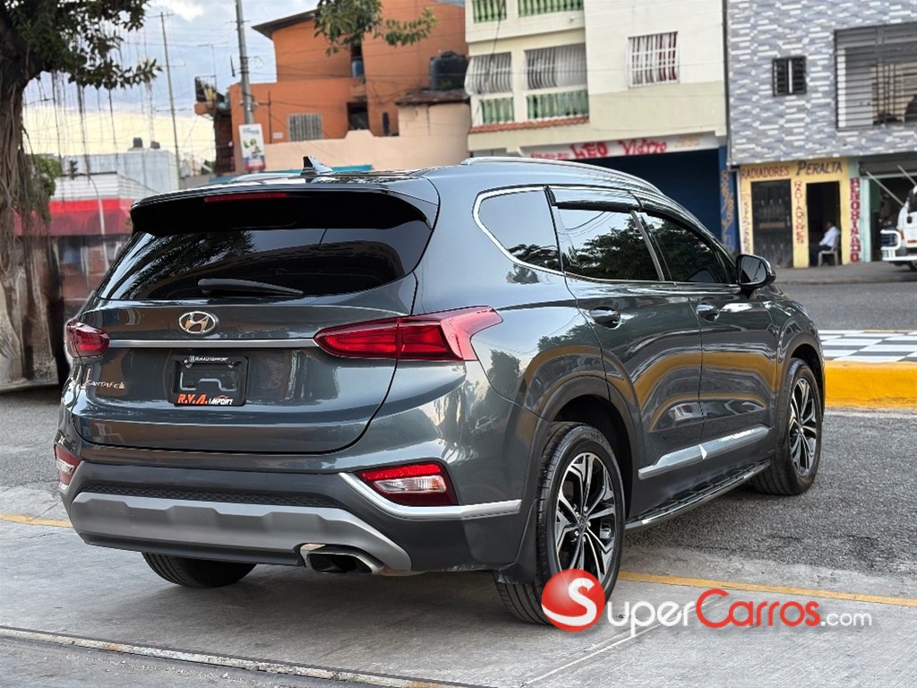 2020 Hyundai Santa Fe SEL — foto 8 / 9