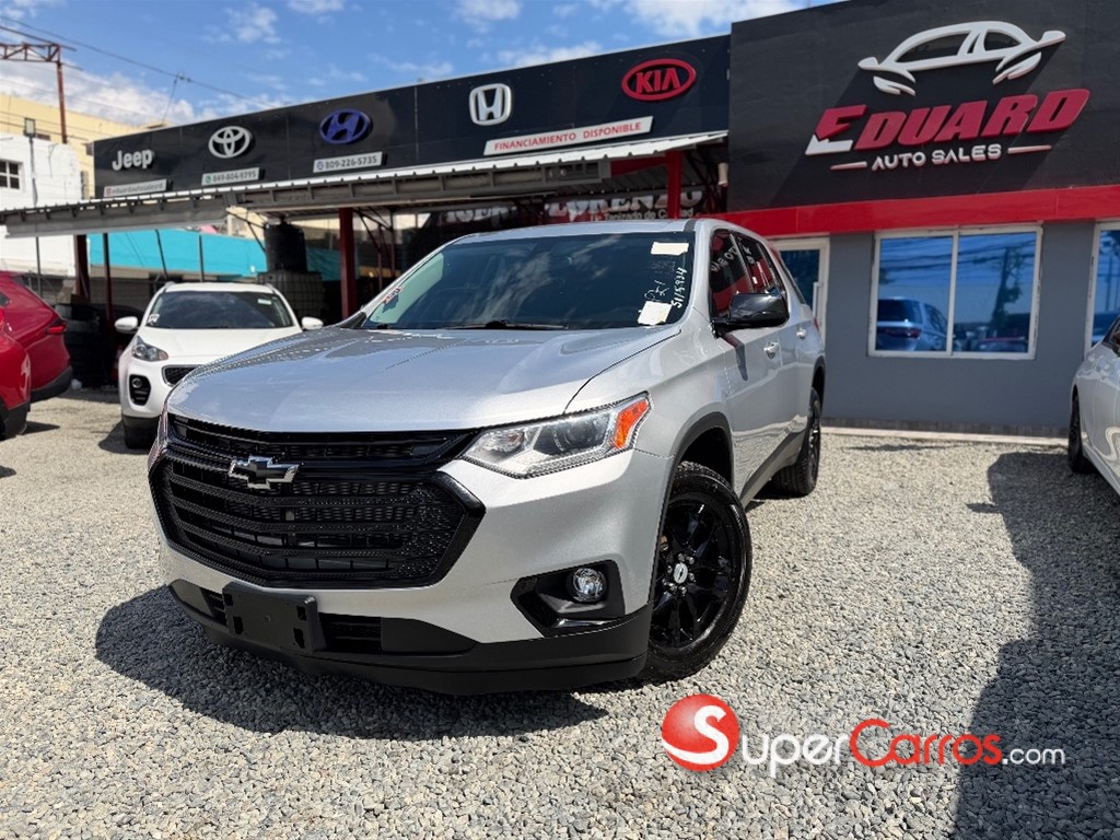 2020 Chevrolet Traverse LS — foto 2 / 11
