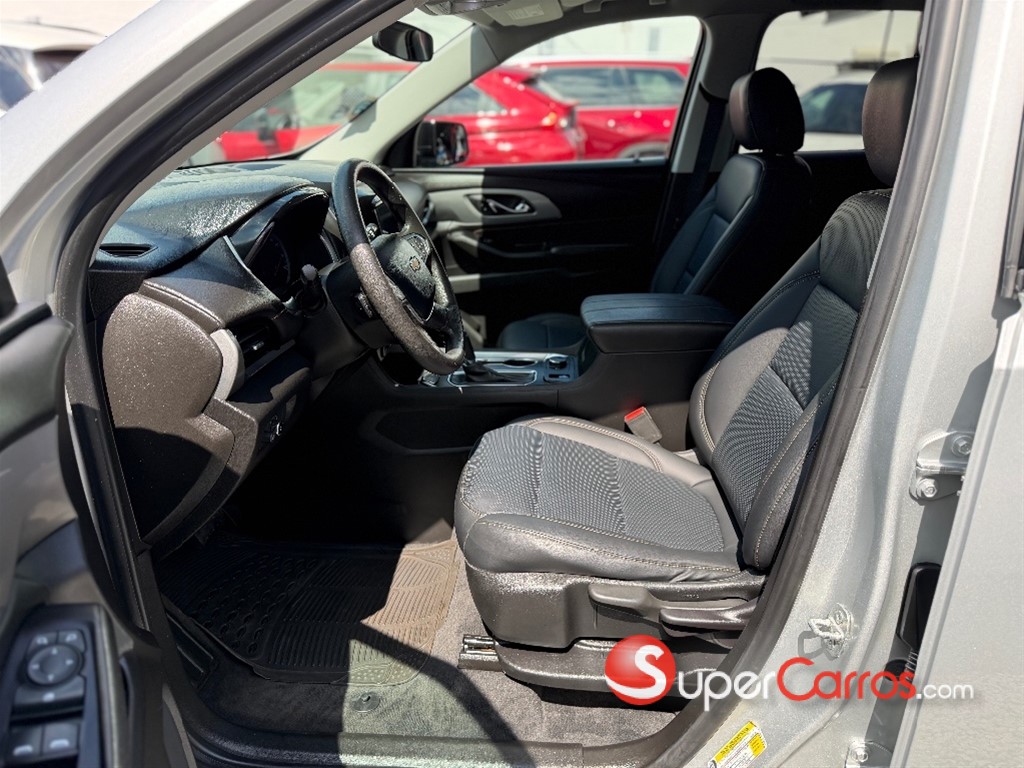 2020 Chevrolet Traverse LS — foto 6 / 11