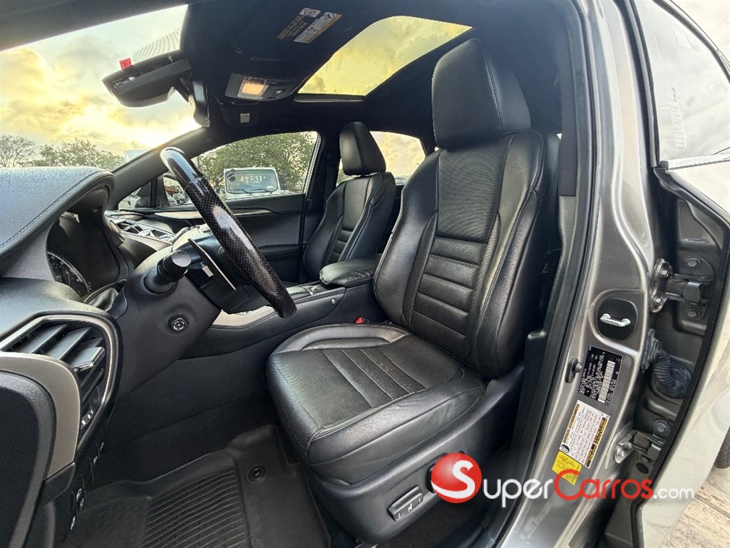 2021 Lexus NX 300 F Sport — foto 5 / 9