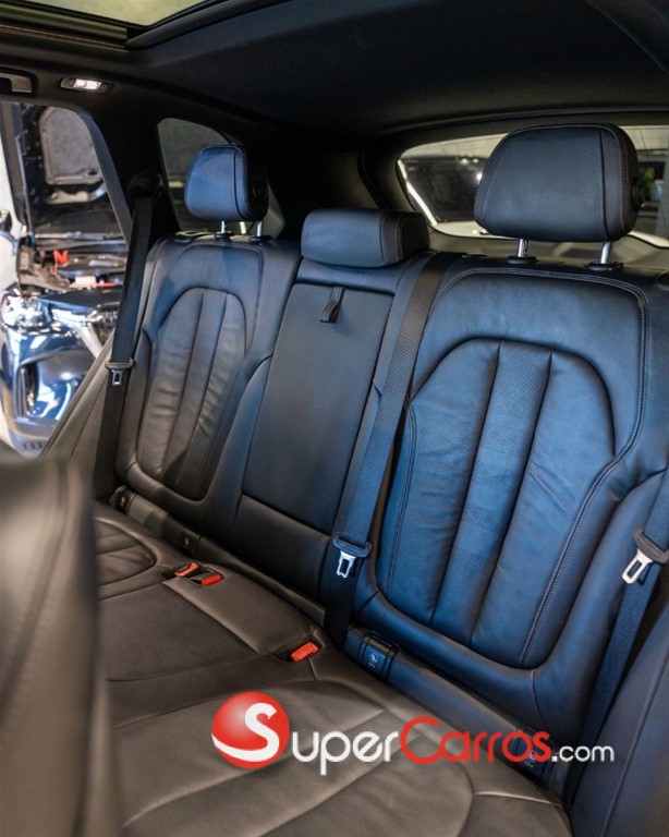 2020 BMW X 5 XDRIVE 40i — foto 10 / 12