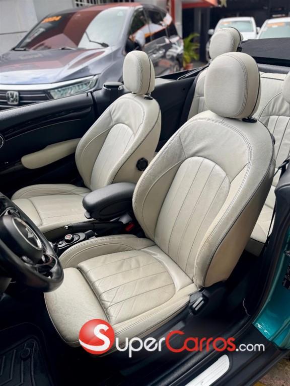 2016 Mini Cooper Convertible — foto 7 / 11