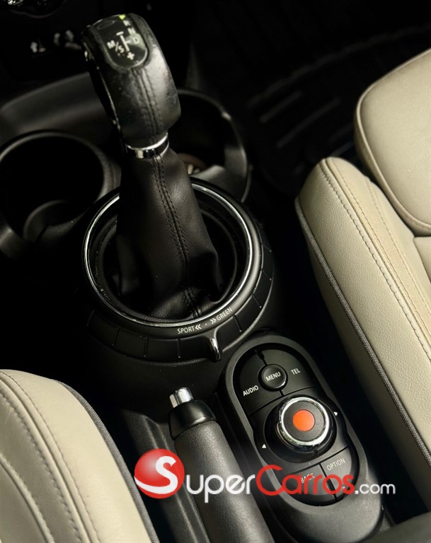 2016 Mini Cooper Convertible — foto 8 / 11