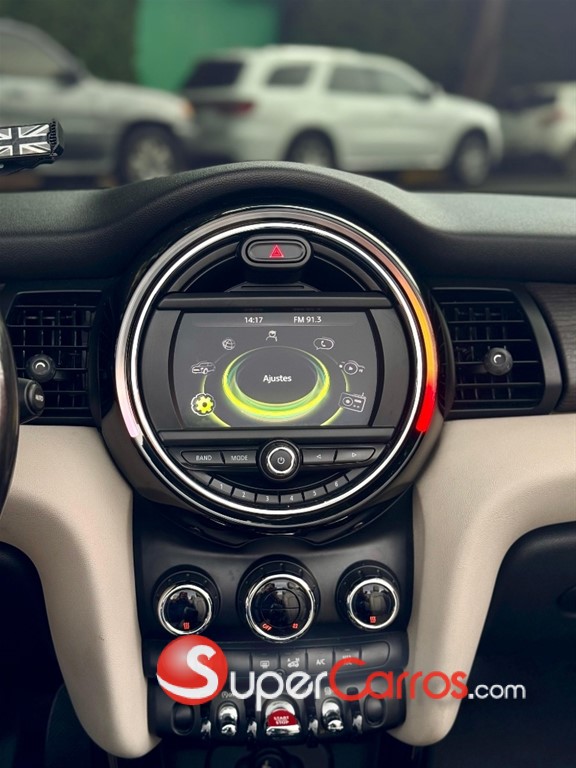 2016 Mini Cooper Convertible — foto 9 / 11