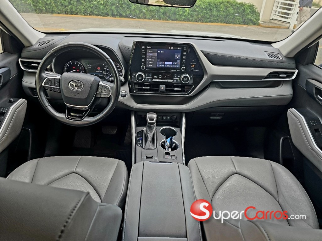2020 Toyota Highlander XLE — foto 12 / 12
