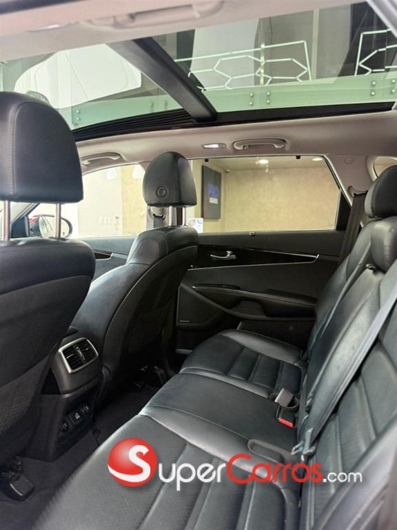 2019 Kia Sorento EX — foto 11 / 12