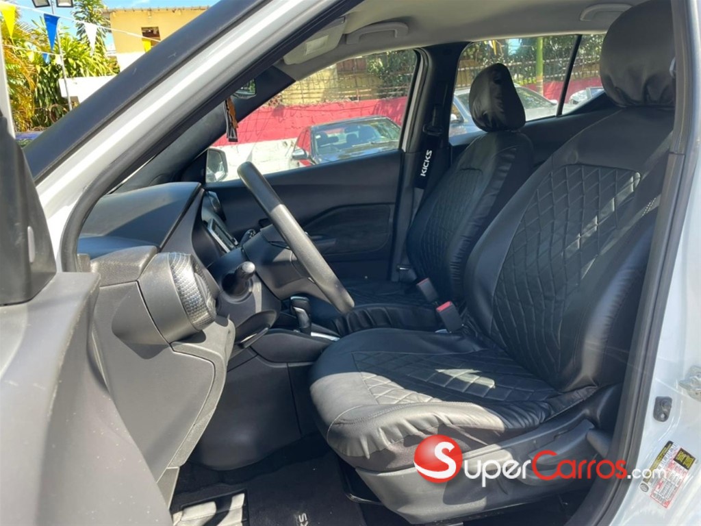 2020 Nissan Kicks — foto 7 / 10