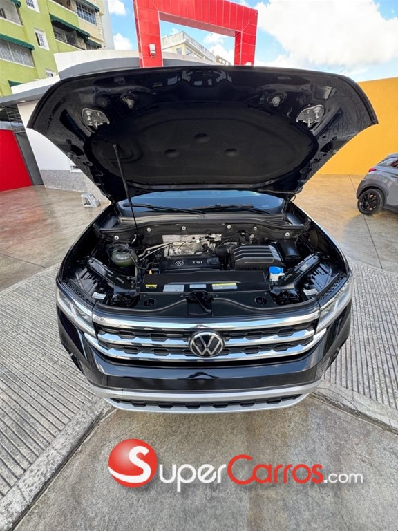 2022 Volkswagen Atlas — foto 2 / 10