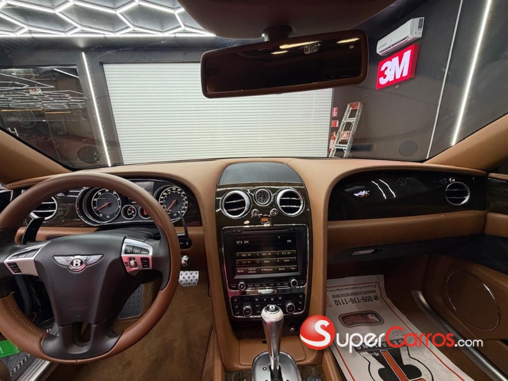 2015 Bentley Continental Flying Spur — foto 10 / 12