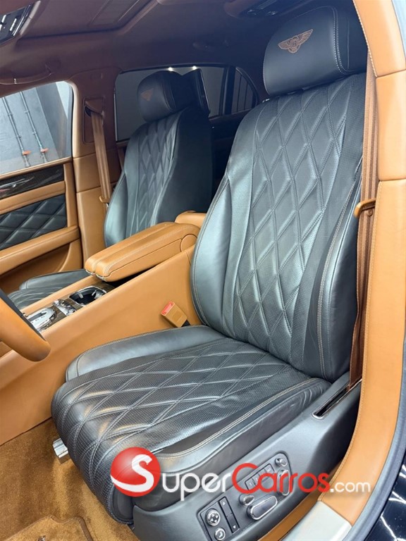 2015 Bentley Continental Flying Spur — foto 12 / 12