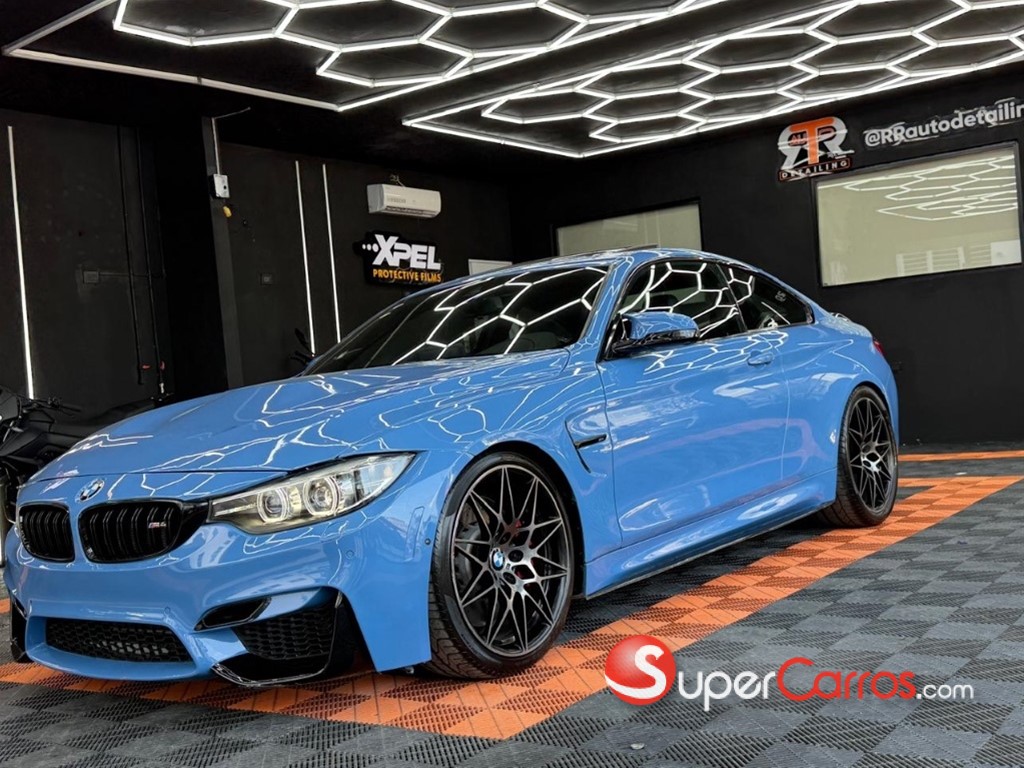2015 BMW M 4 CSL Edición Limitada