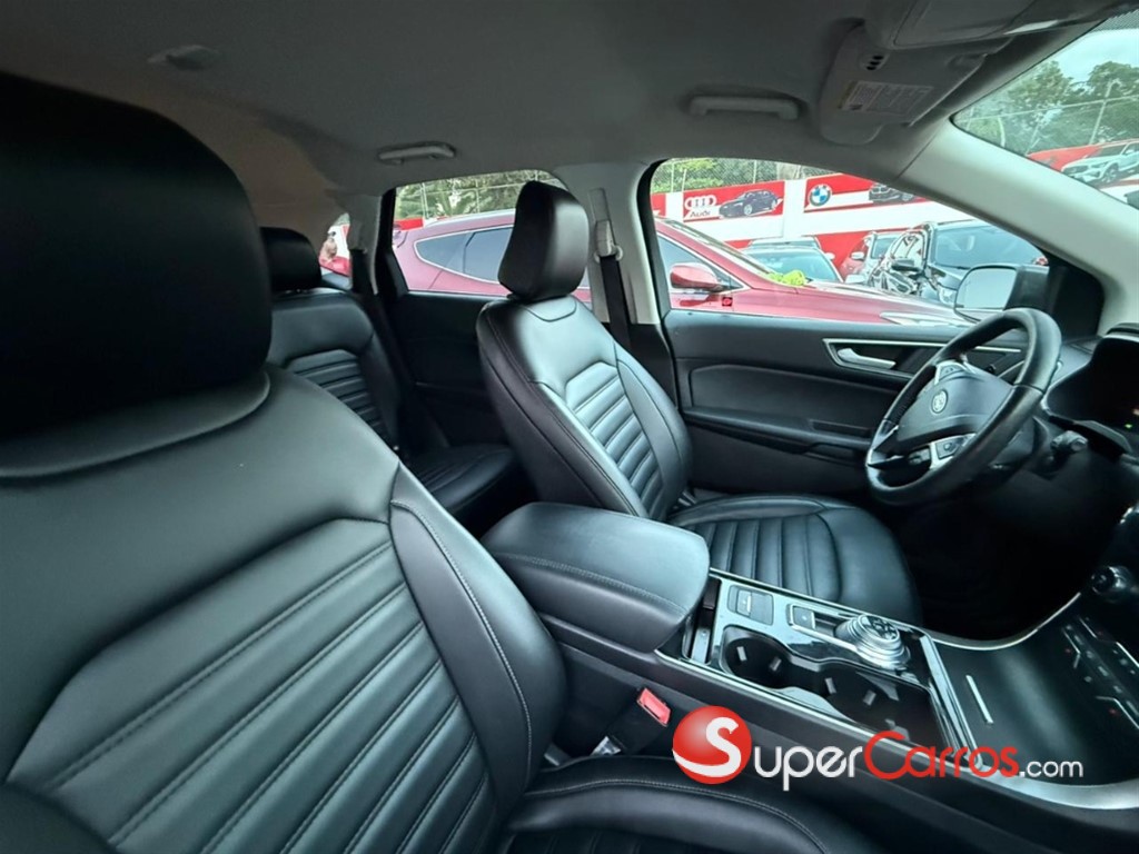 2018 Ford EDGE SEL — foto 9 / 11