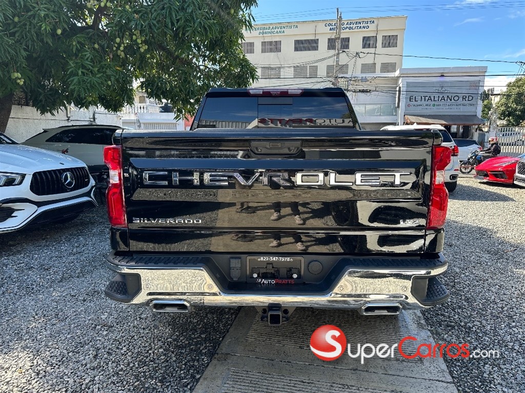 2023 Chevrolet Silverado 1500 LTZ Duramax — foto 6 / 9