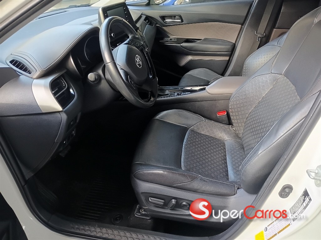 2020 Toyota C-HR LIMITED — foto 7 / 7