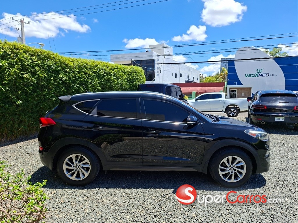 2016 Hyundai Tucson — foto 3 / 9