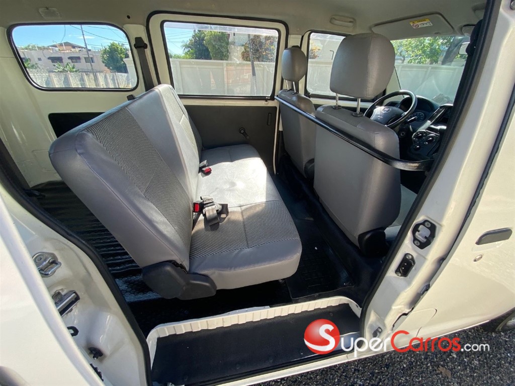 2019 Toyota Town-Ace — foto 7 / 12