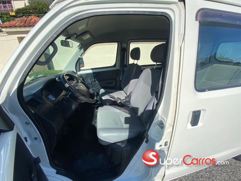 2019 Toyota Town-Ace — foto 10 / 12
